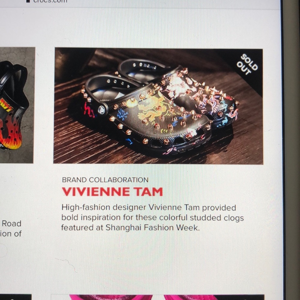 Restocked! CROCS x Vivienne Tam Chain Stud Shoes - Picture 6 of 6